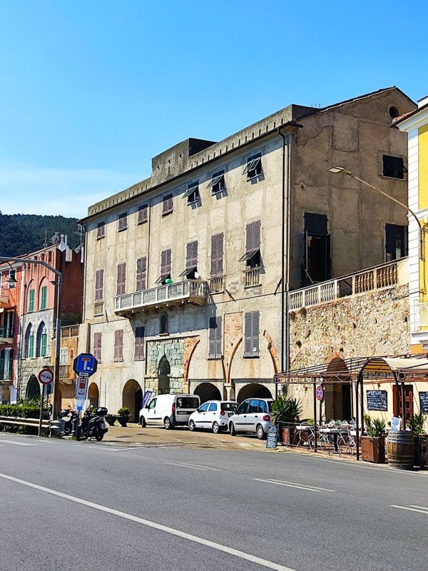 appartamento in affitto a Noli