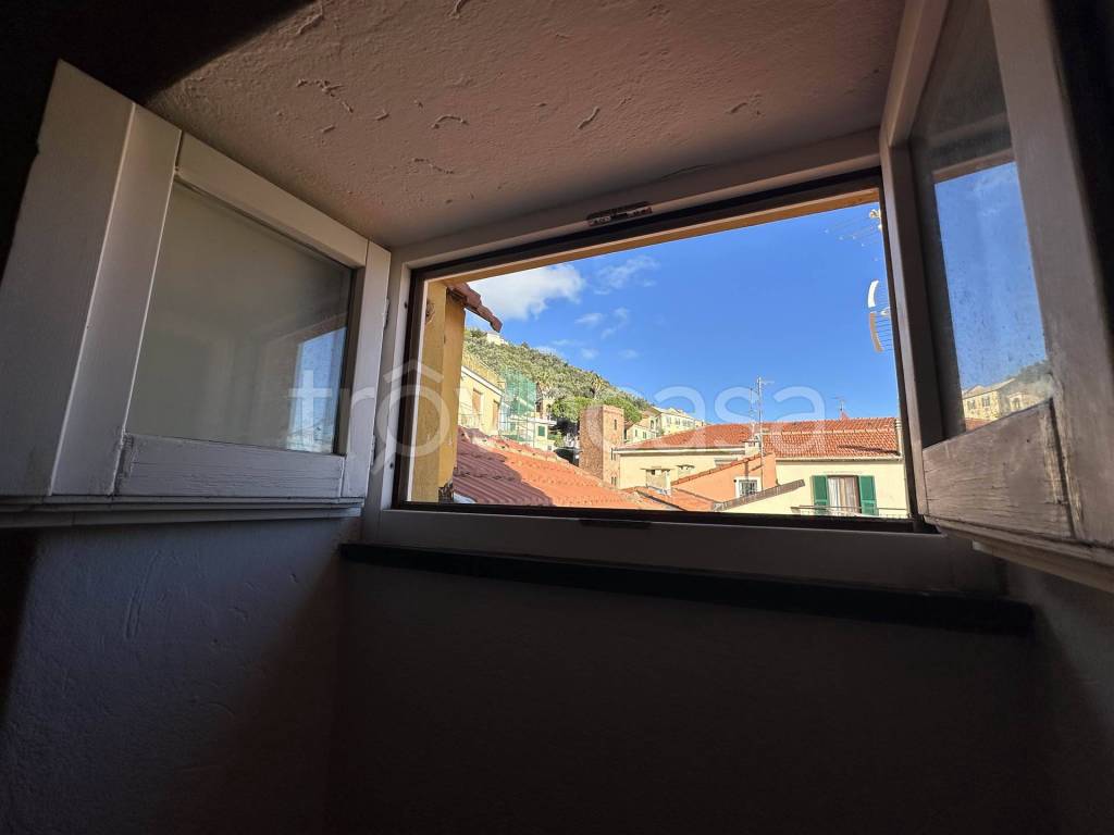 appartamento in affitto a Noli