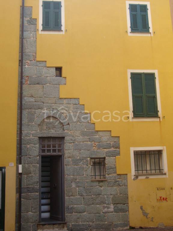 appartamento in affitto a Noli