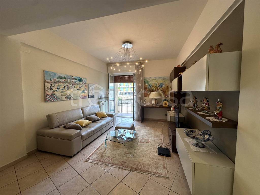 appartamento in affitto a Noli