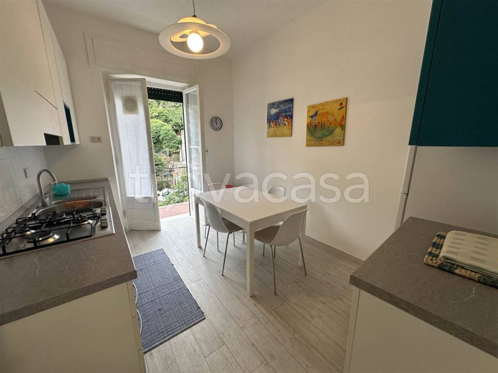 appartamento in affitto a Noli