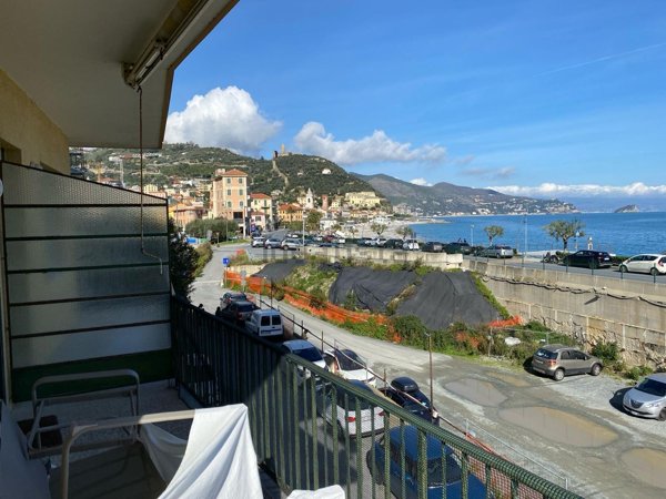 appartamento in affitto a Noli