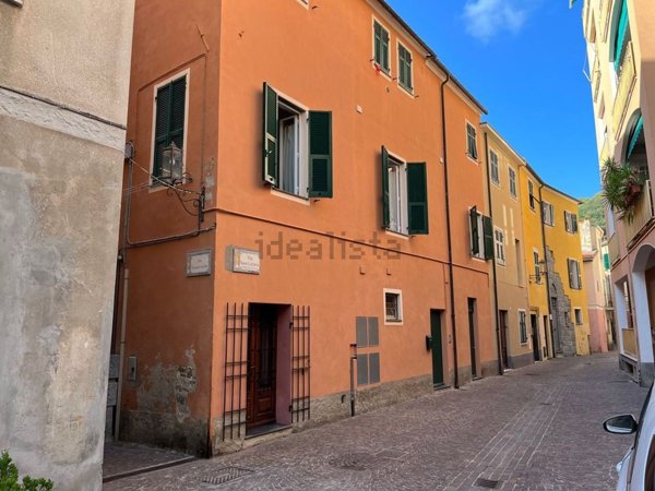appartamento in affitto a Noli