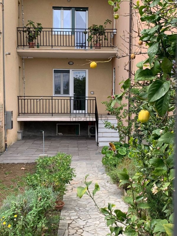 appartamento in affitto a Noli