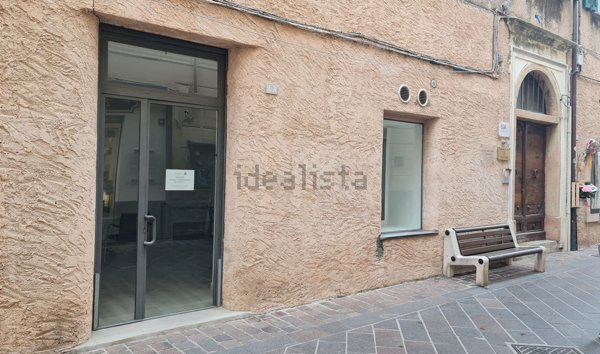 ufficio in affitto a Pietra Ligure