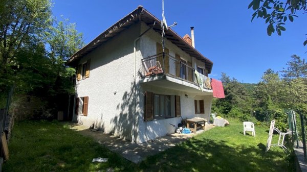 casa indipendente in affitto a Pontinvrea