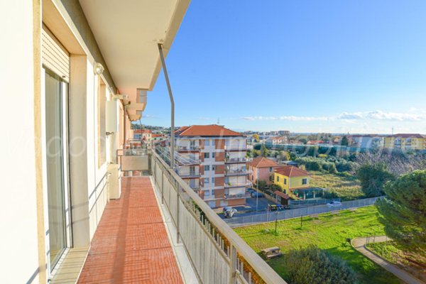 appartamento in affitto a Quiliano in zona Valleggia