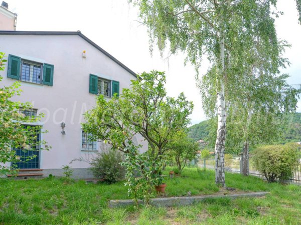 casa semindipendente in affitto a Quiliano