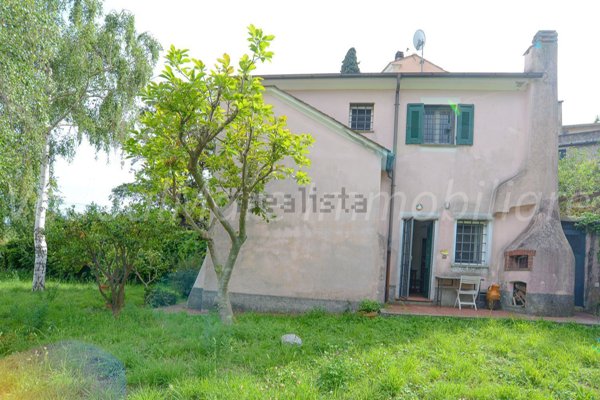 casa indipendente in affitto a Quiliano