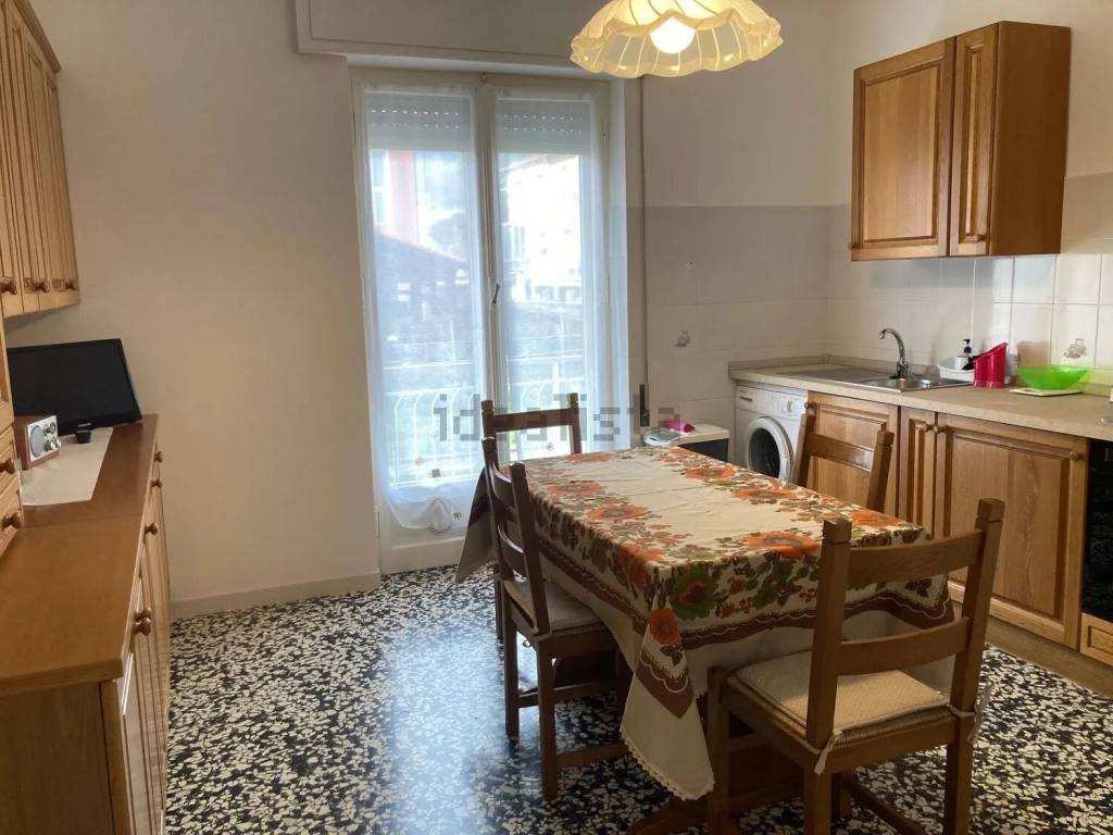 appartamento in affitto a Quiliano in zona Valleggia