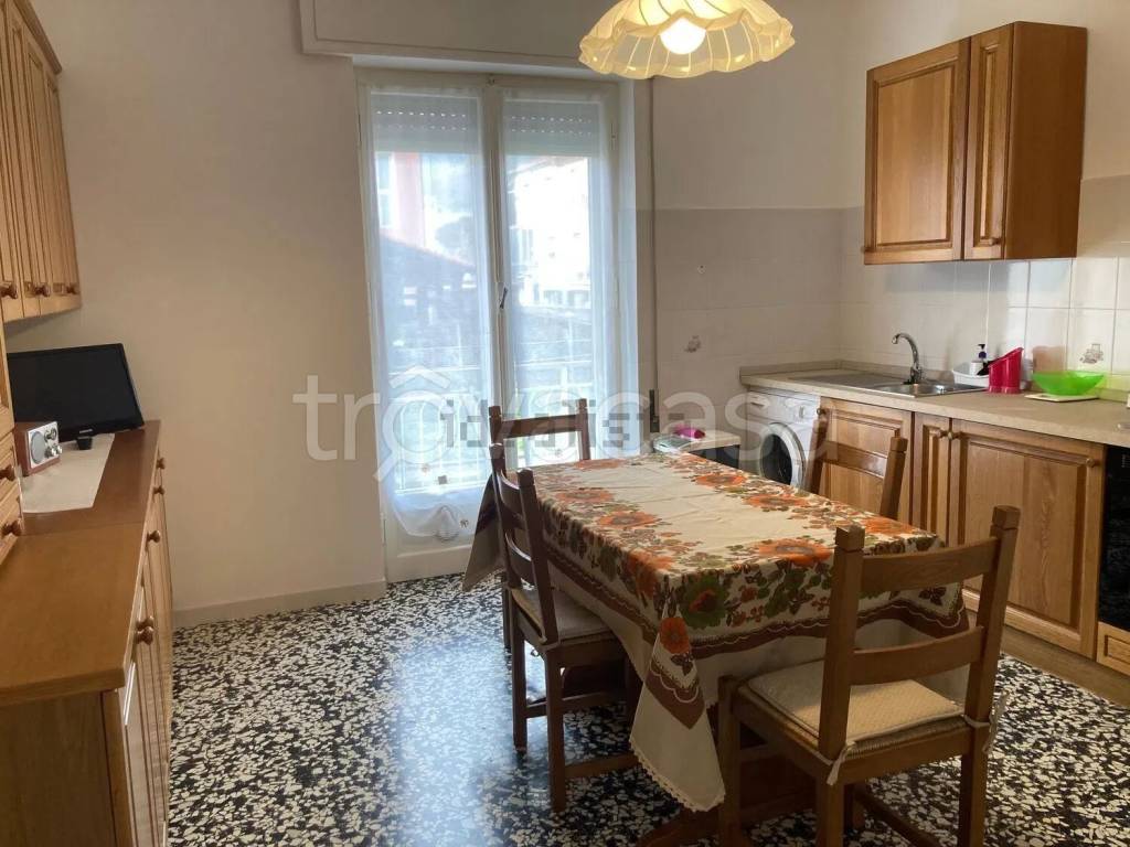 appartamento in affitto a Quiliano in zona Valleggia