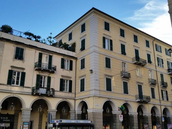 ufficio in affitto a Savona in zona Centro Storico