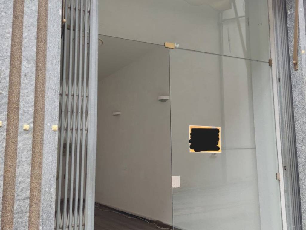 negozio in affitto a Savona in zona Centro Storico