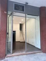 negozio in affitto a Savona in zona Centro Storico