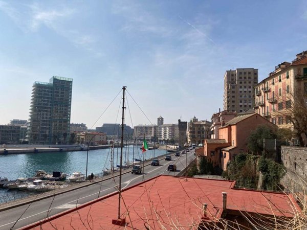 appartamento in affitto a Savona in zona Centro Storico