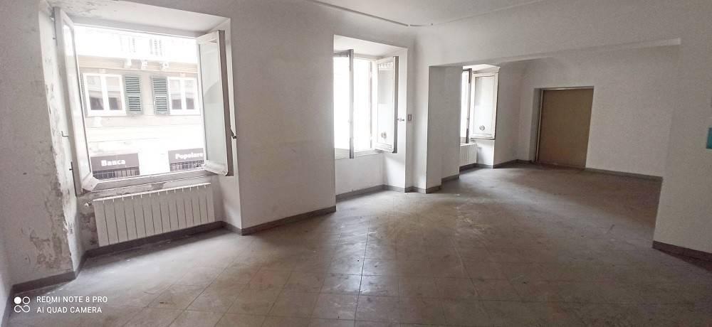 appartamento in affitto a Savona in zona Centro Storico