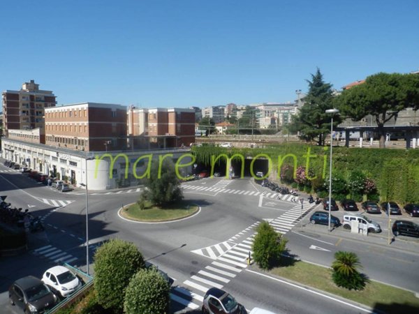 appartamento in affitto a Savona