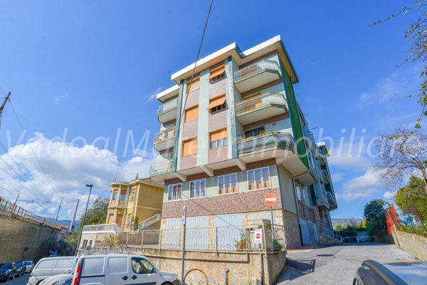 appartamento in affitto a Savona
