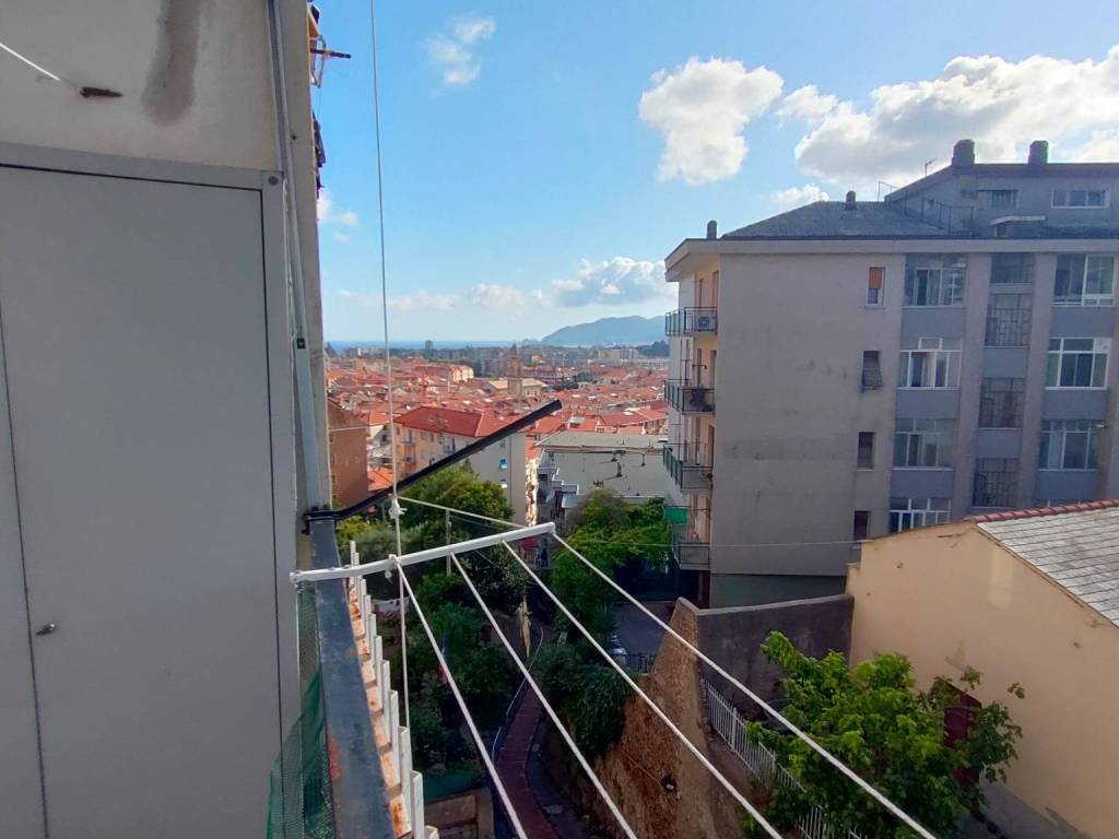appartamento in affitto a Savona