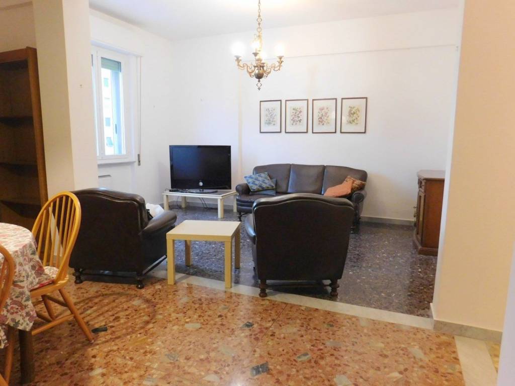 appartamento in affitto a Savona