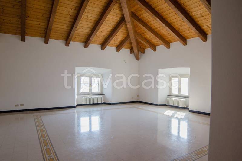 appartamento in affitto a Savona