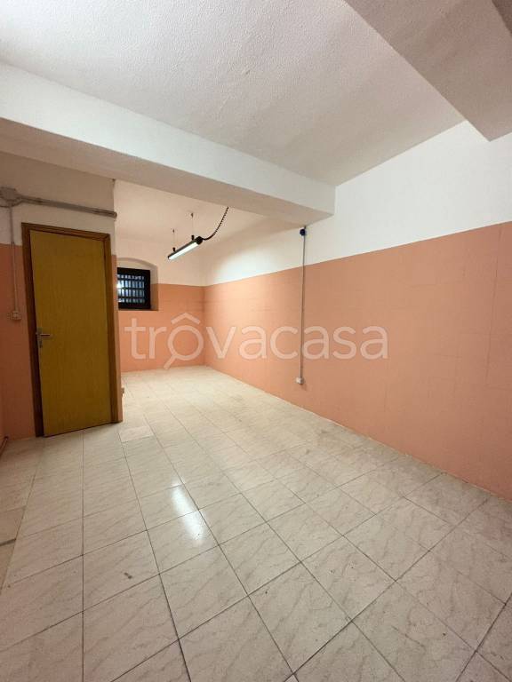 negozio in affitto a Savona in zona Centro Storico