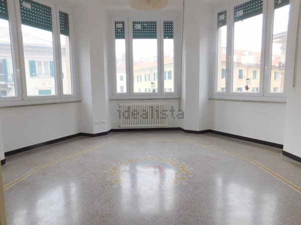 appartamento in affitto a Savona