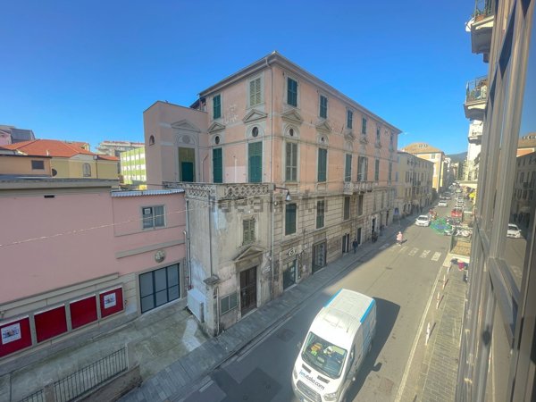 ufficio in affitto a Savona in zona Centro Storico