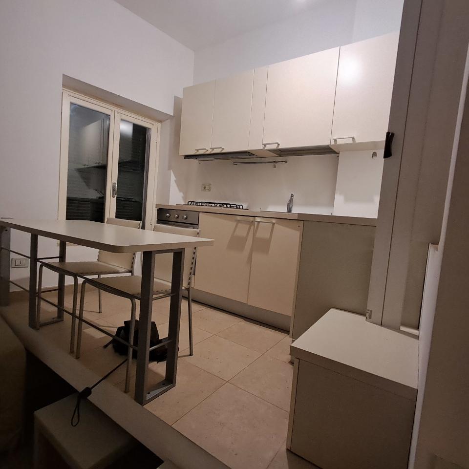 appartamento in affitto a Savona in zona Centro Storico