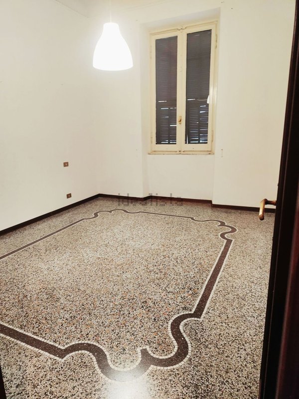 ufficio in affitto a Savona