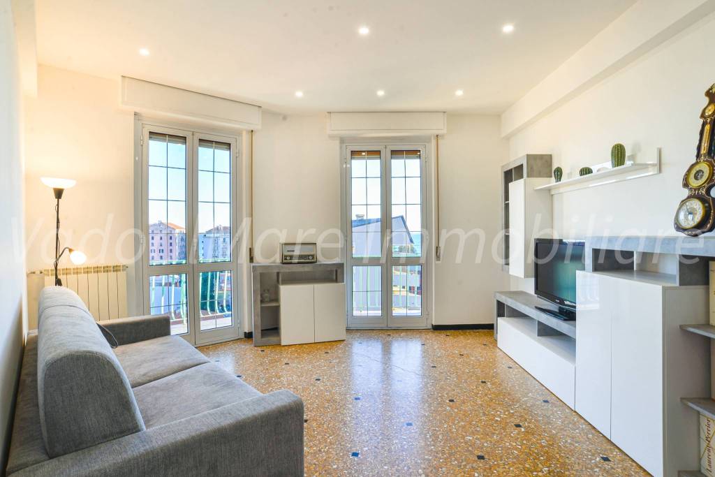 appartamento in affitto a Savona