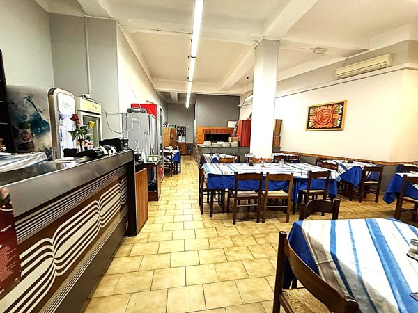 negozio in affitto a Savona