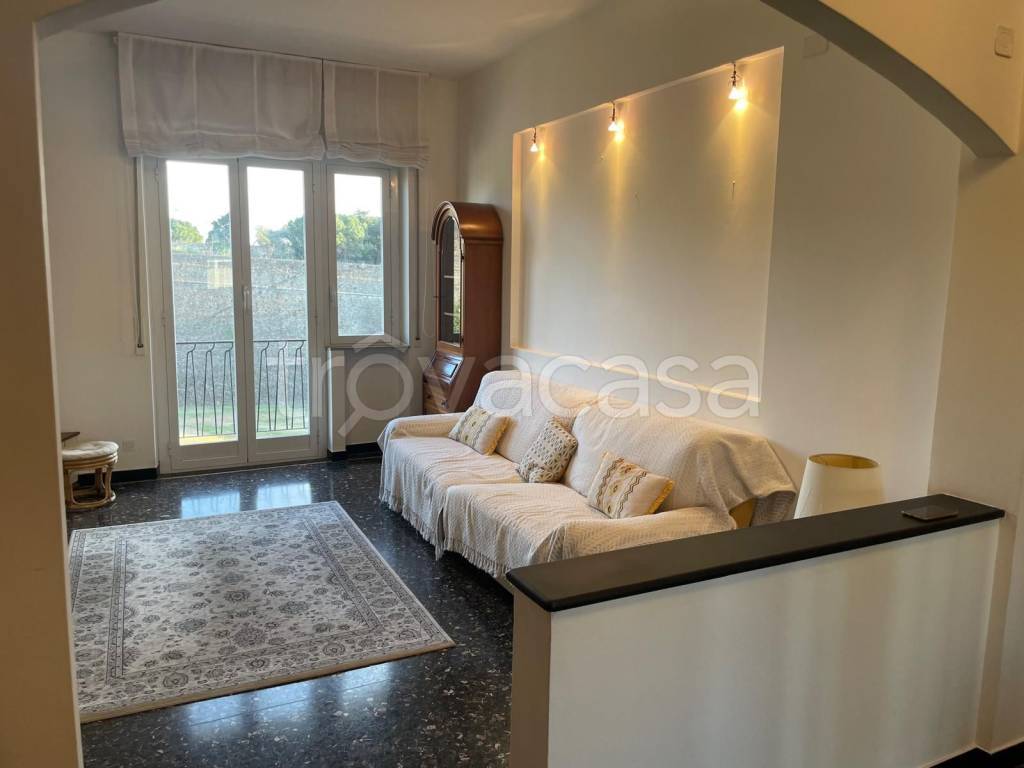 appartamento in affitto a Savona in zona Centro Storico