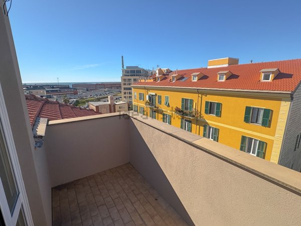 appartamento in affitto a Savona