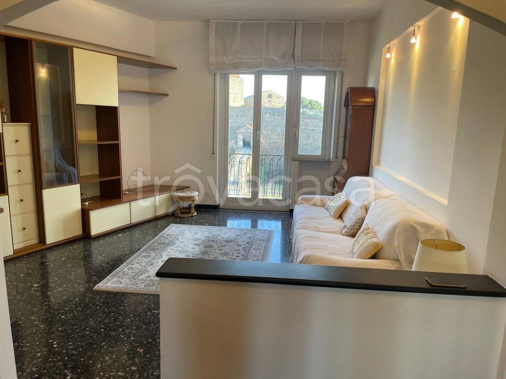 appartamento in affitto a Savona in zona Centro Storico