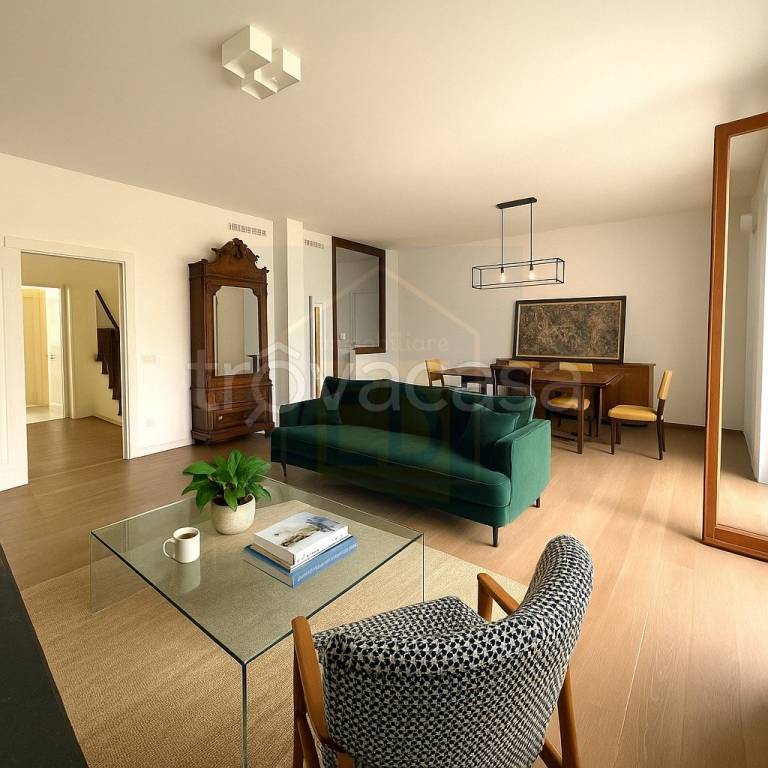 appartamento in affitto a Savona in zona Centro Storico