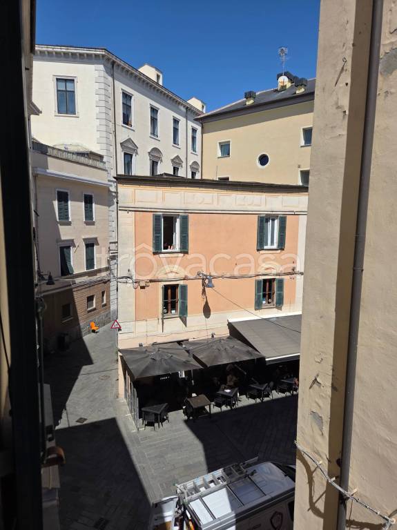 appartamento in affitto a Savona in zona Centro Storico