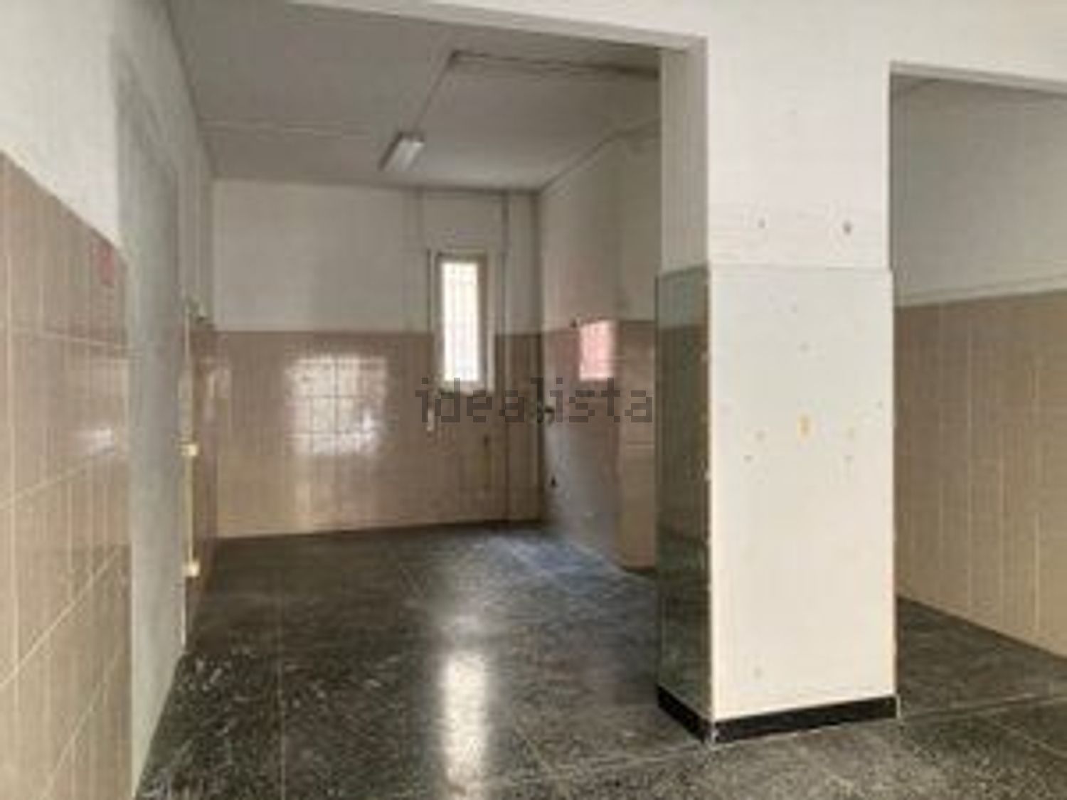 negozio in affitto a Savona