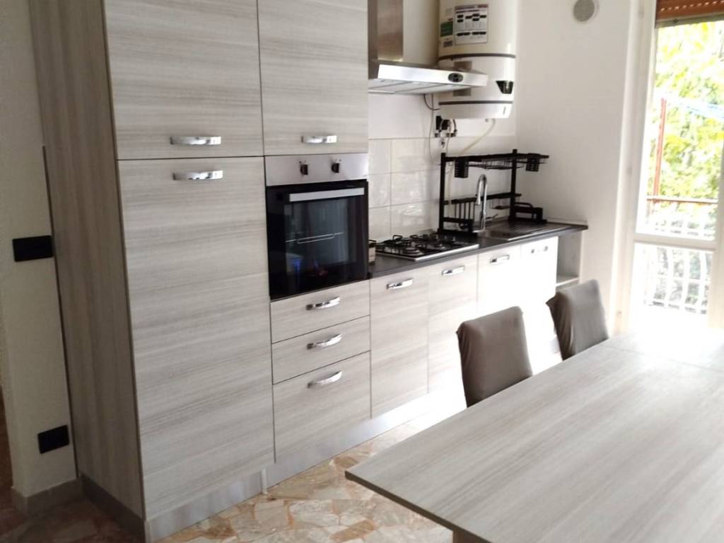 appartamento in affitto a Savona