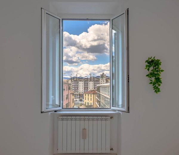 ufficio in affitto a Savona