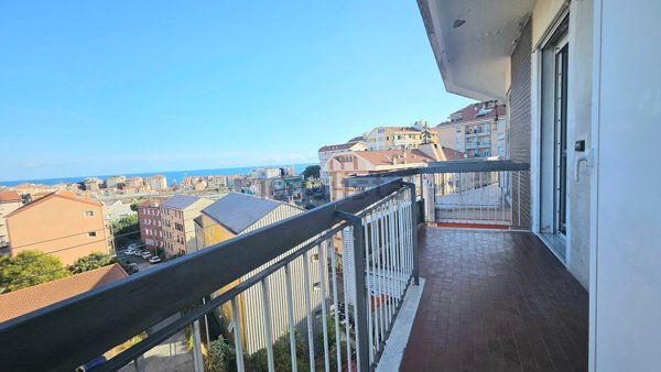 appartamento in affitto a Savona