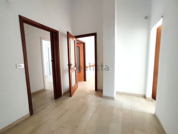 locale commerciale in affitto a Spotorno