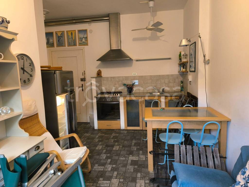 appartamento in affitto a Spotorno