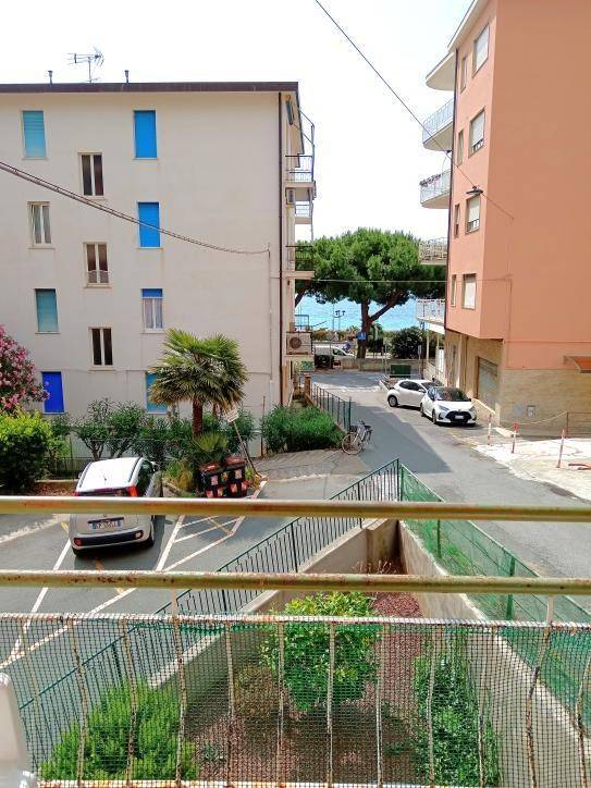 appartamento in affitto a Spotorno