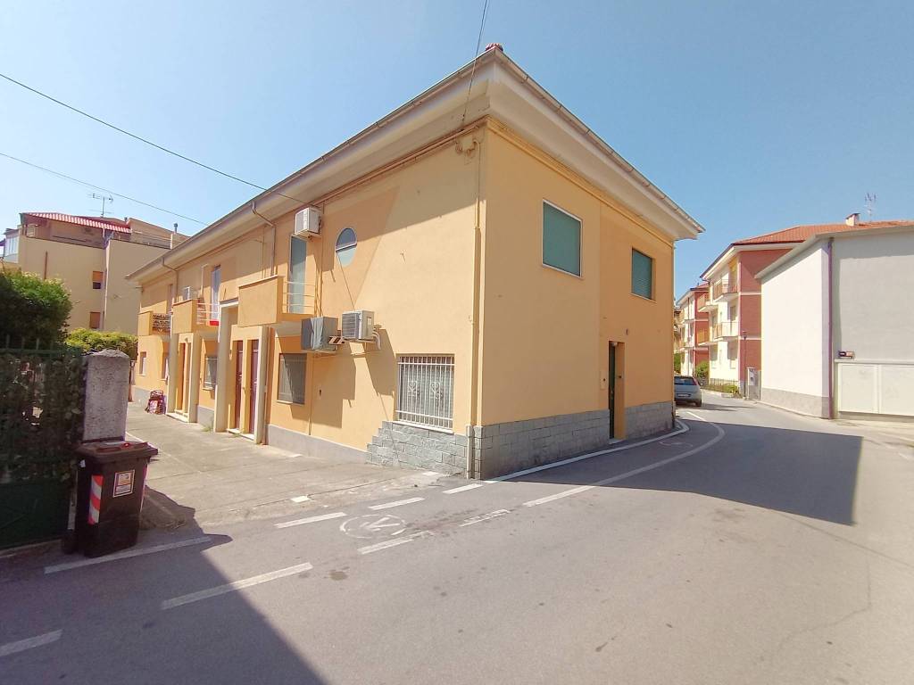 appartamento in affitto a Spotorno