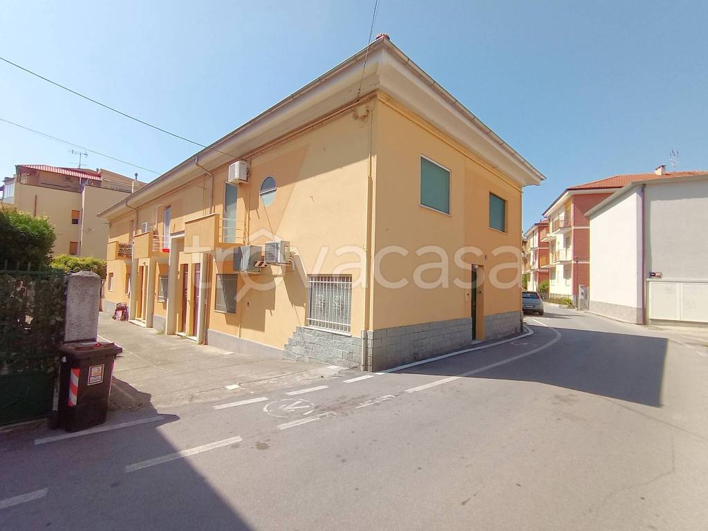 appartamento in affitto a Spotorno