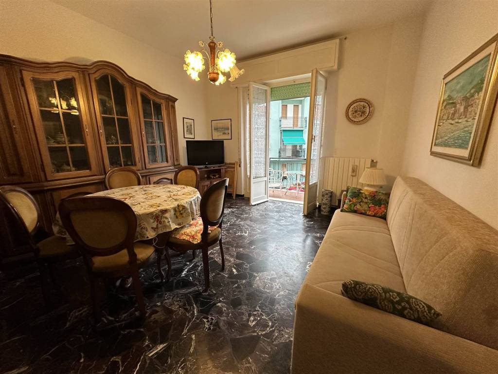 appartamento in affitto a Spotorno