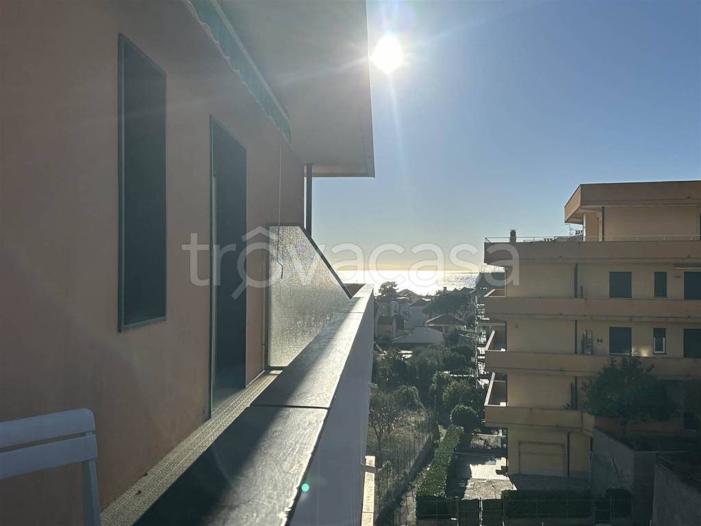 appartamento in affitto a Spotorno