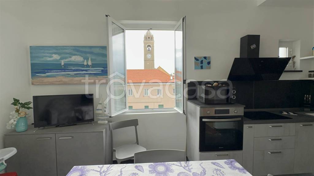 appartamento in affitto a Spotorno