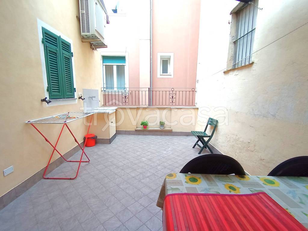 appartamento in affitto a Spotorno